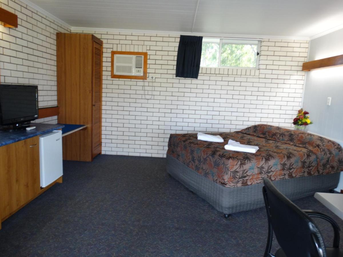 Gayndah A Motel Εξωτερικό φωτογραφία
